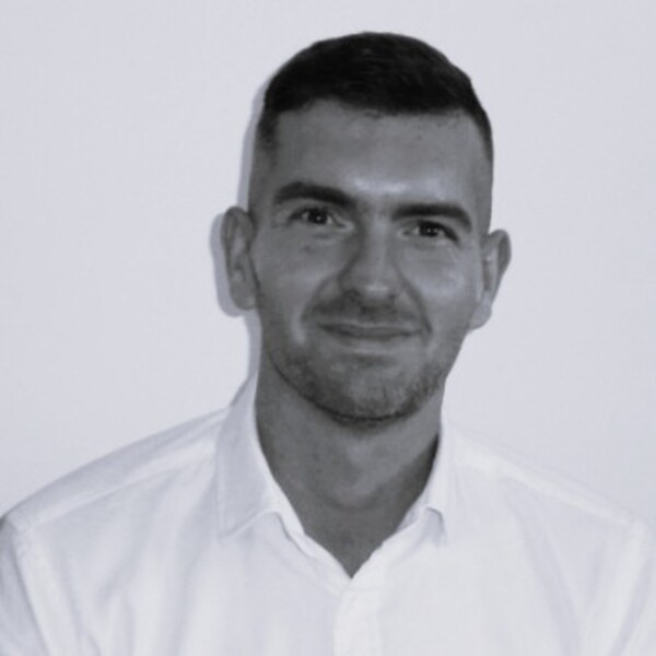 Headshot of Damien Douglas